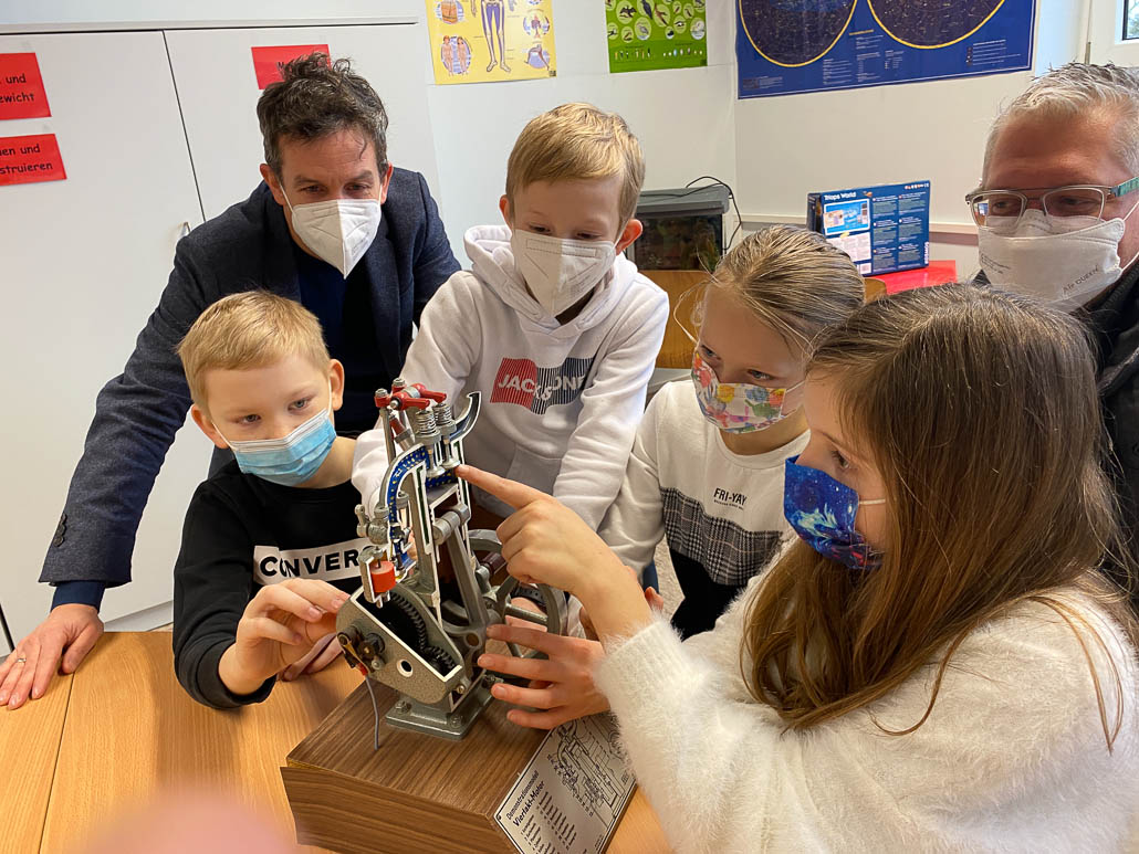 Forscherraum Sünte-Rendel-Grundschule